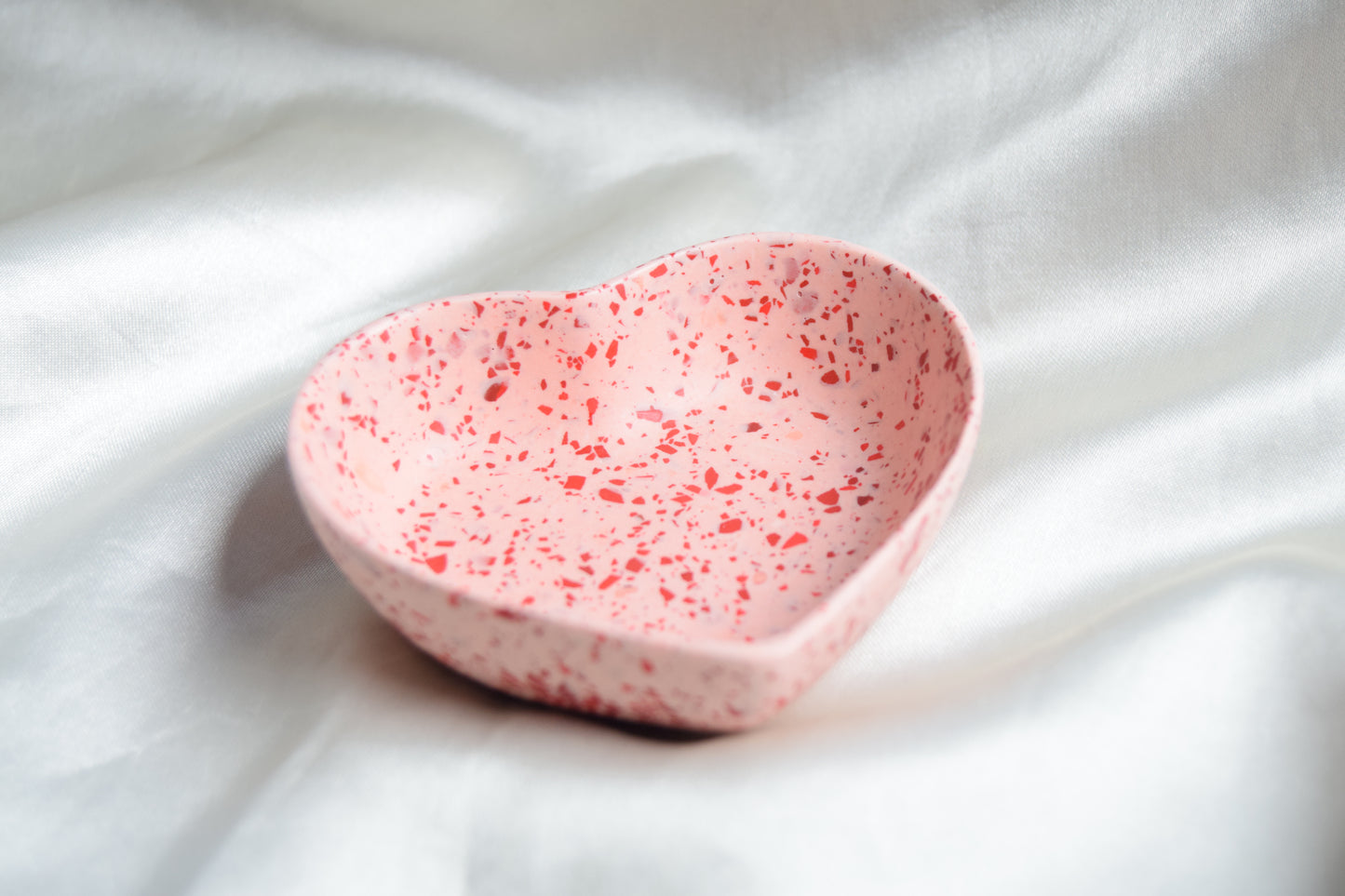 Mila Jesmonite Ring Dish - Heart