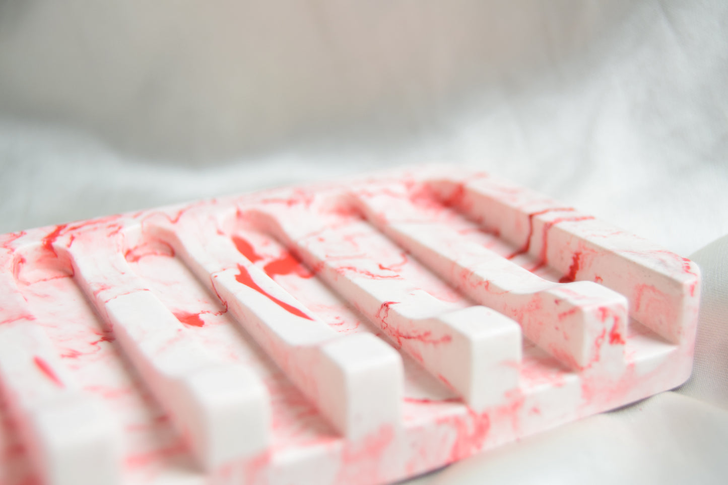Suki Jesmonite Red Swirl Soap Dish