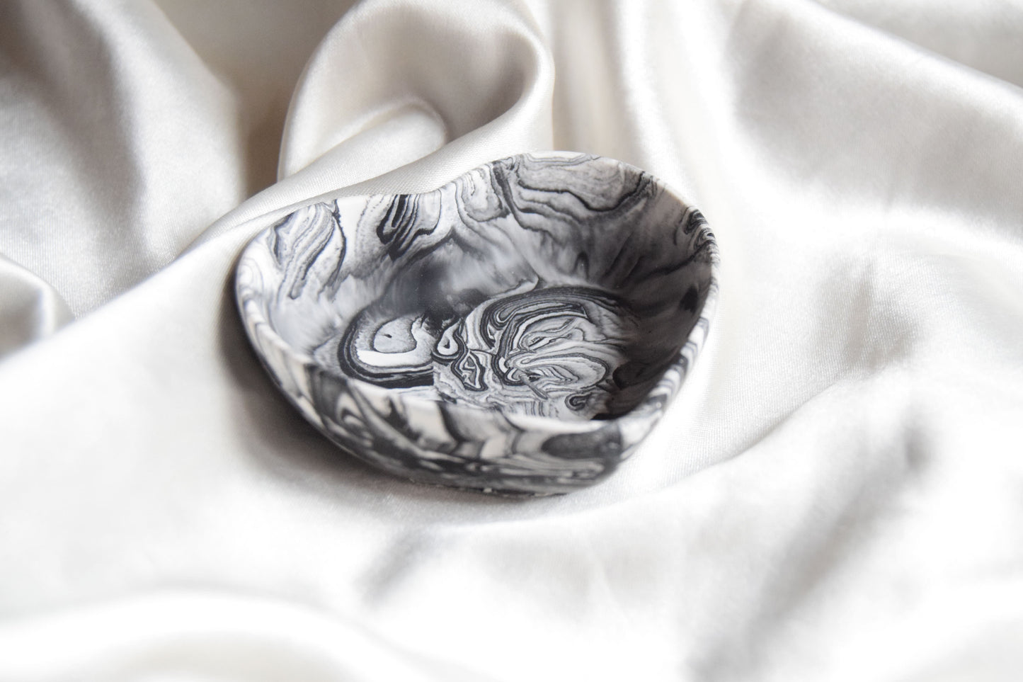 Smoke Jesmonite Ring Dish - Heart
