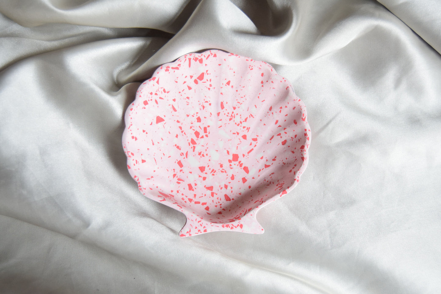 Primrose Jesmonite Shell Dish
