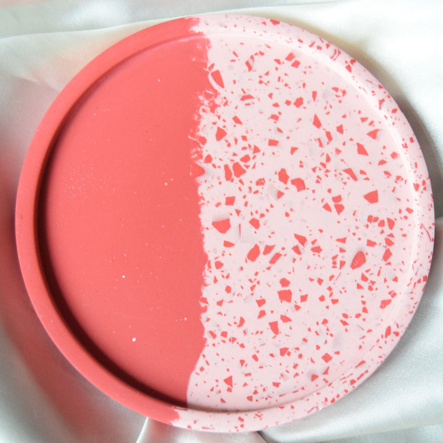 Juliet Jesmonite Coaster - Large Circle