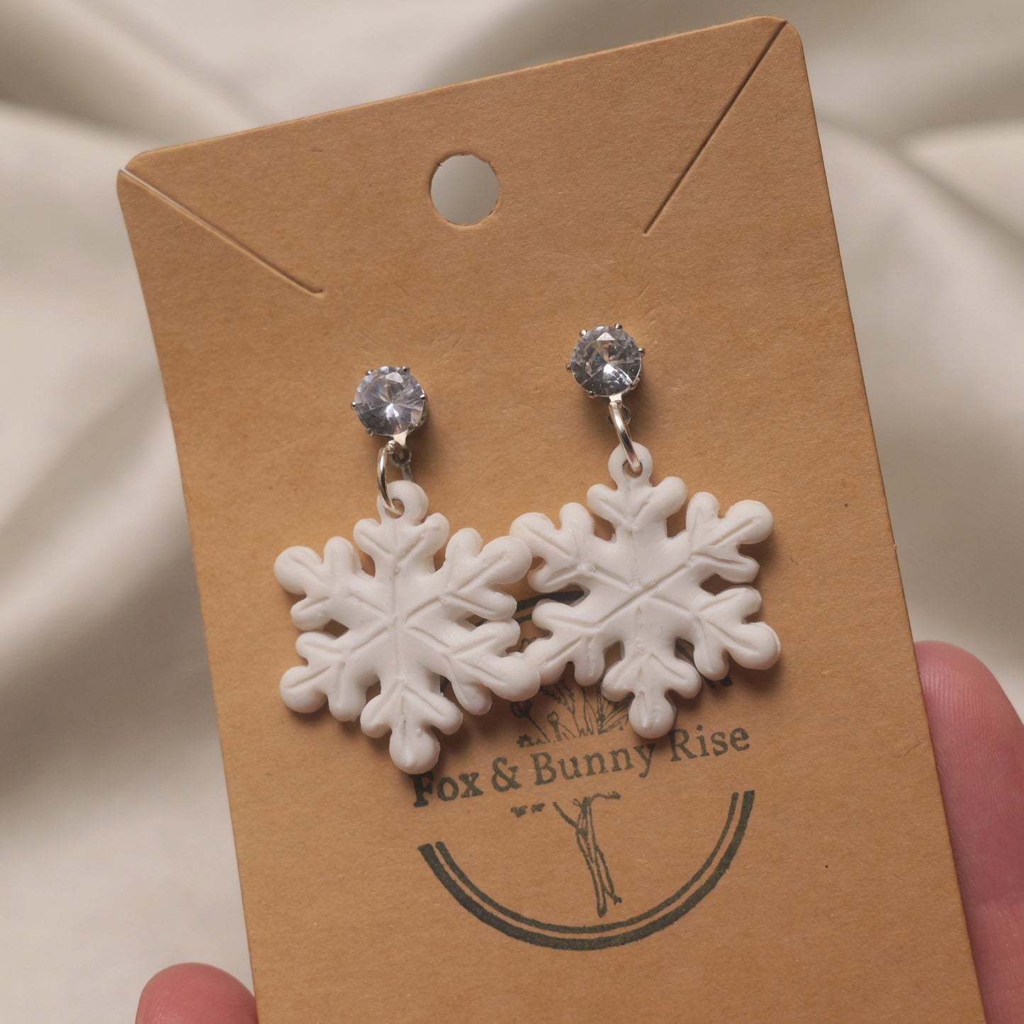 White Snowflakes with Zirconia Dangle Earrings