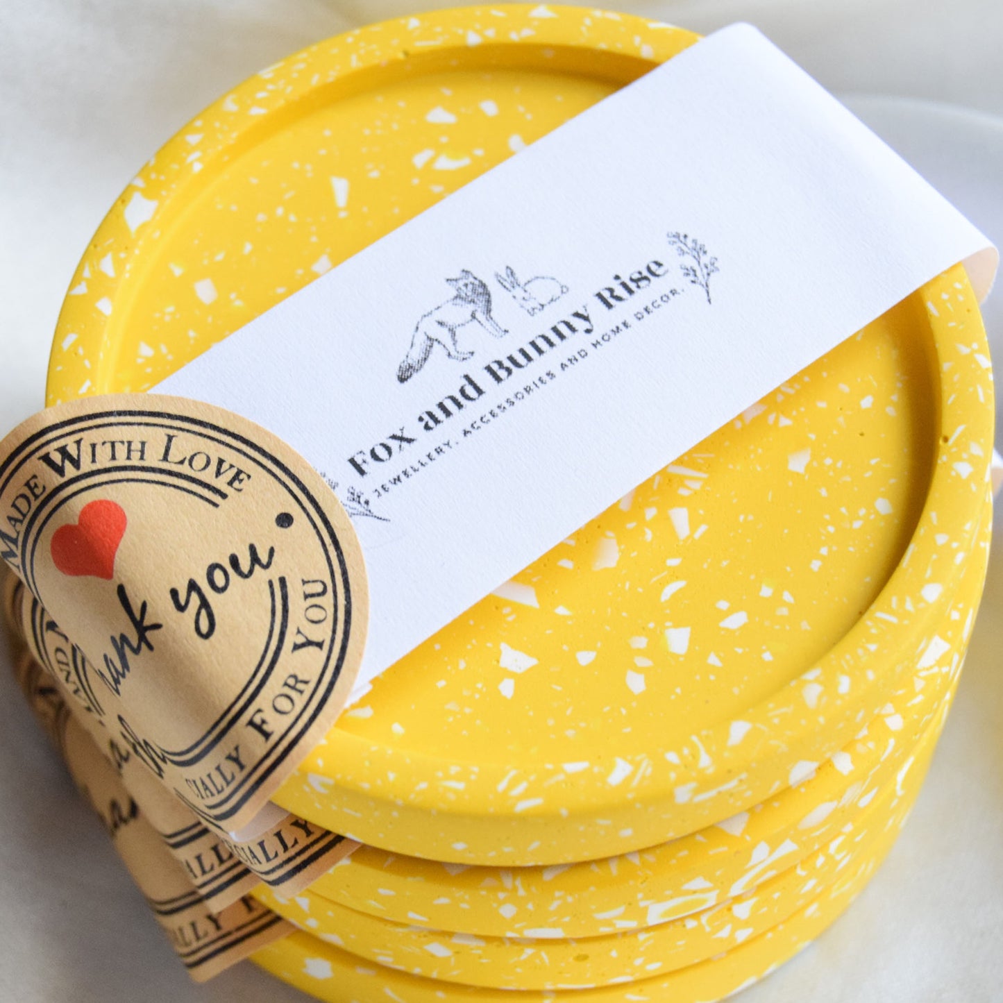 Daisy Jesmonite Coaster